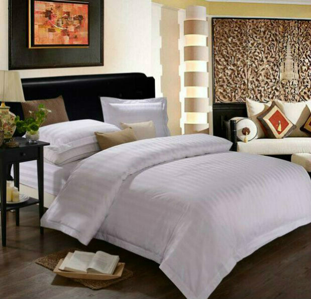 Four-piece 5 Star Hotel style bedding
