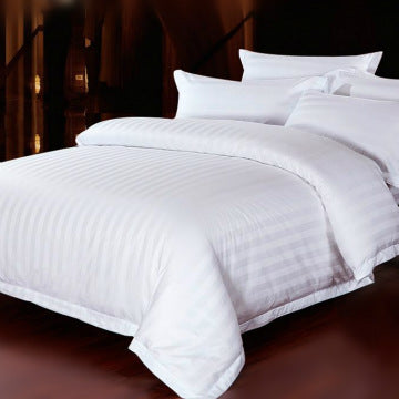 Four-piece 5 Star Hotel style bedding